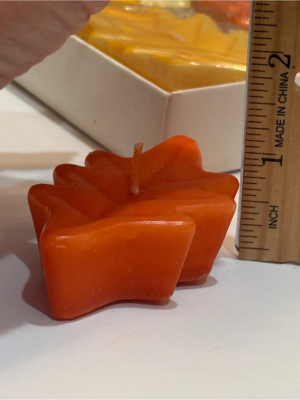 Vintage Hallmark Autumn Leaves Floating Candles Set of 6 Fall Thanksgiving NIB